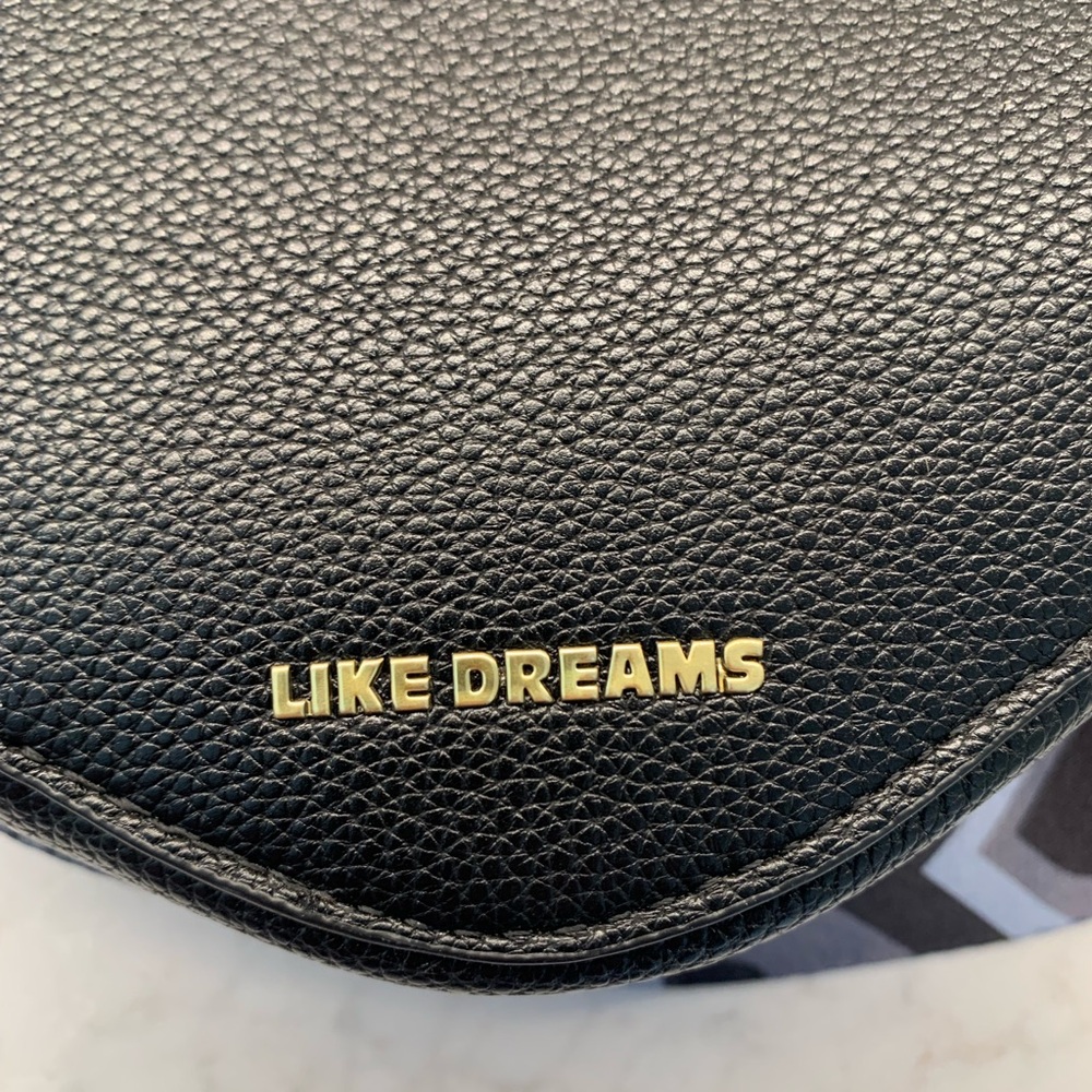 NEW Like Dreams Black Heart 🖤 Crossbody Bag - Picture 2 of 9